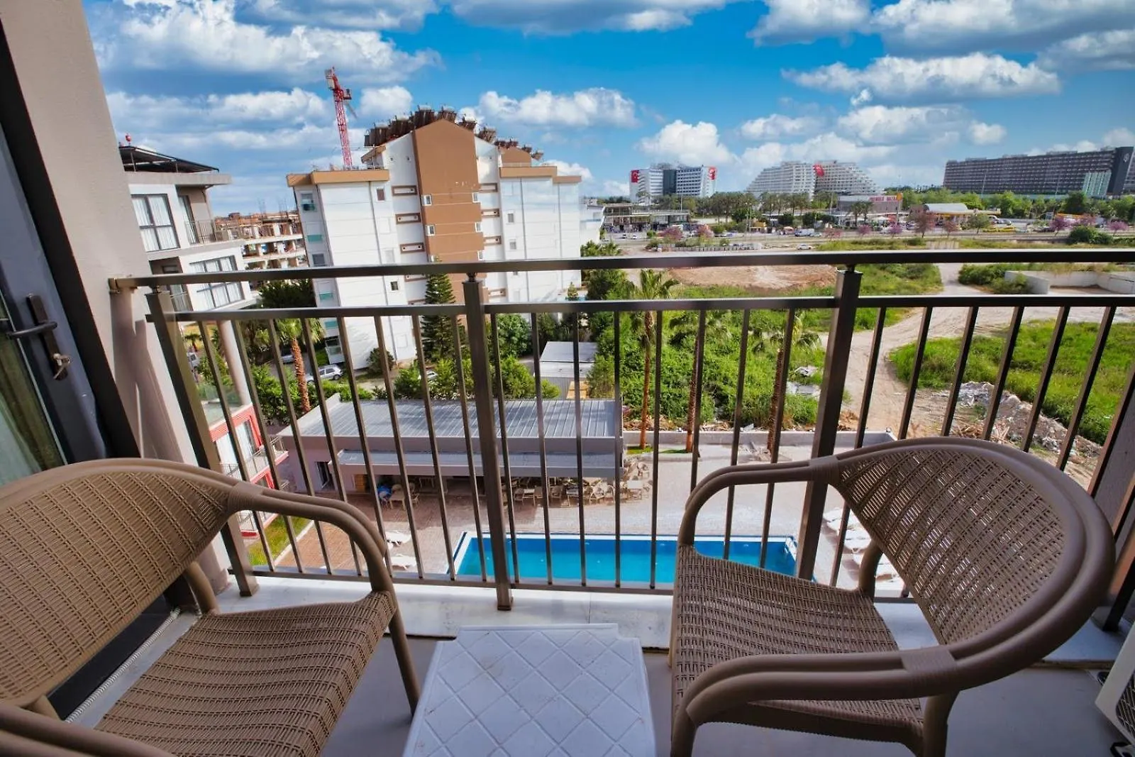 Laristone Suite Spa Hotel Antalya Aparthotel
