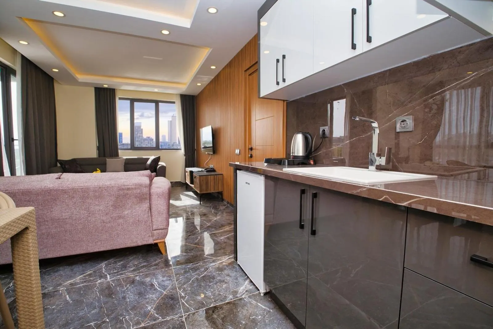 Evin Park Suit Lara & Spa Aparthotel Aksu